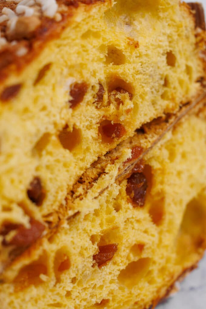 Colomba all'albicocca con glassa e nocciole 1Kg - Image 3