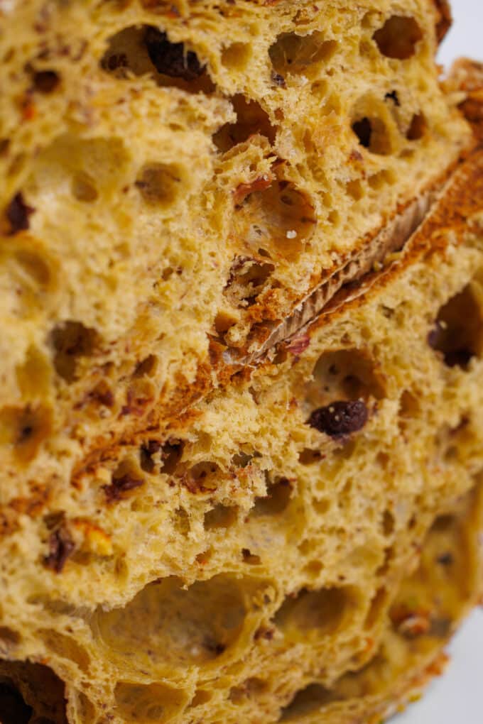 Colomba alle fragoline di bosco con glassa e pistacchi - Image 2