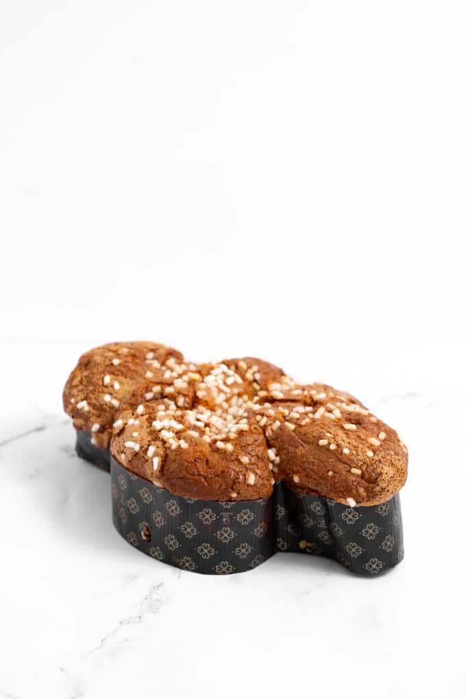 Colomba ai frutti al profumo di Chartreuse